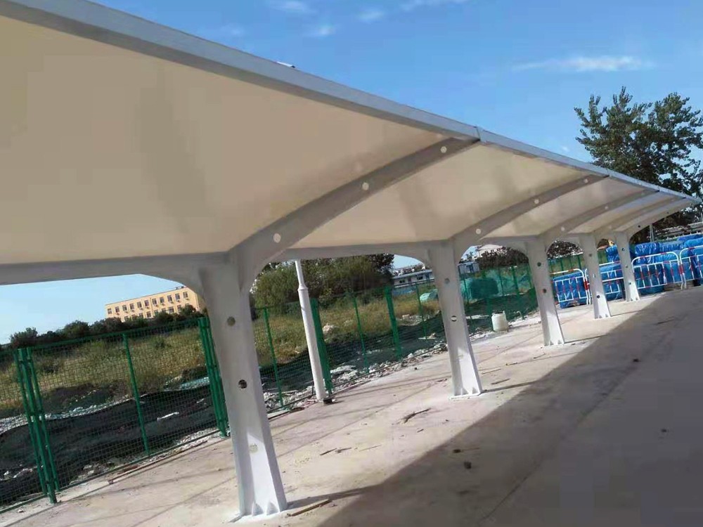 汽車(chē)車(chē)棚