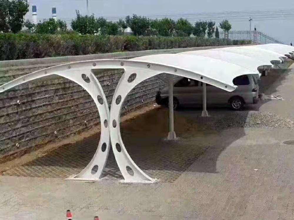 汽車(chē)車(chē)棚